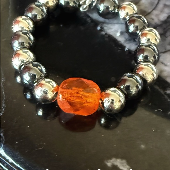 Hematite and silver beaded silver gem ring - Picture 2 of 2